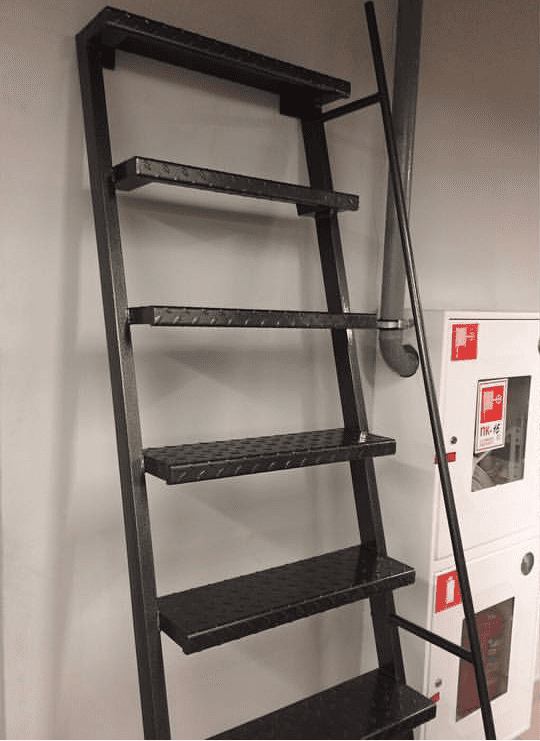Деревянные лестницы в подвал в СПб – каталог, цены, фото